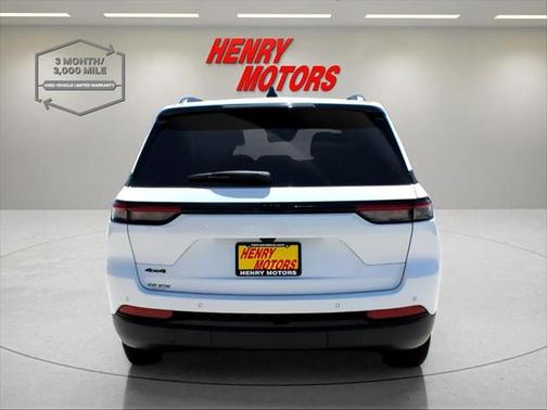 2023 Jeep Grand Cherokee Altitude