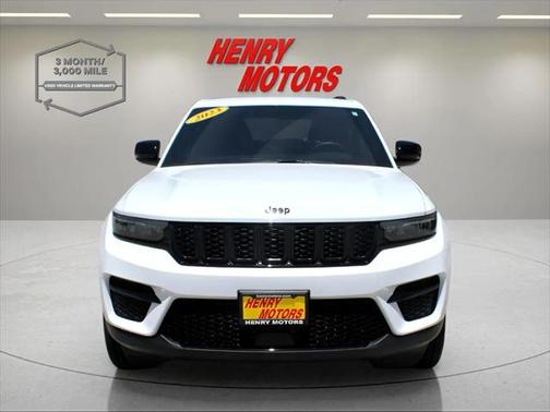 2023 Jeep Grand Cherokee Altitude