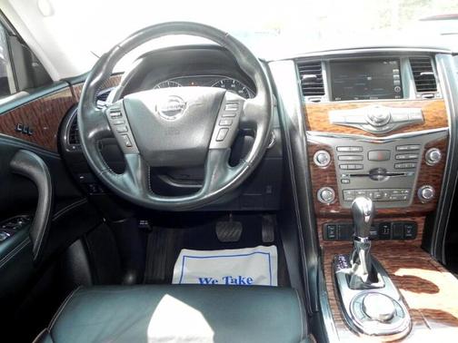 Photo 4 of 61 of 2019 Nissan Armada SL