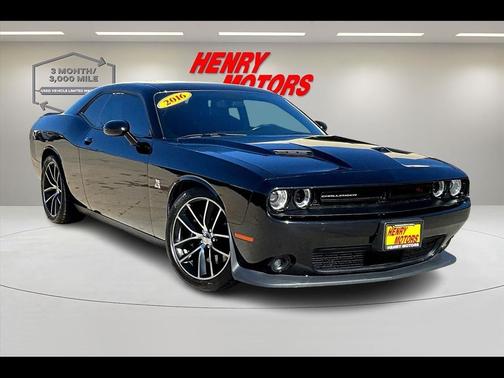 2016 Dodge Challenger R/T Scat Pack