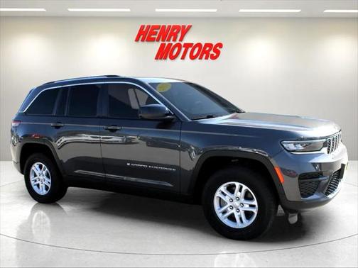 2023 Jeep Grand Cherokee Laredo