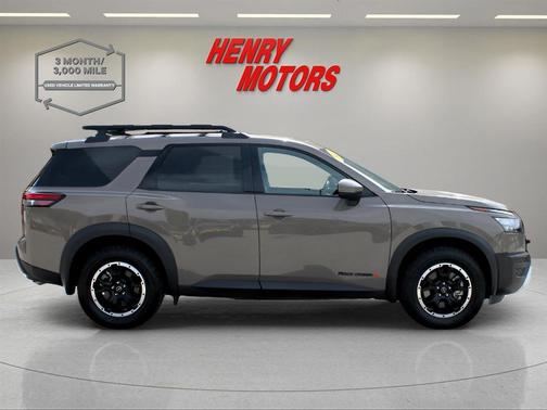 2023 Nissan Pathfinder Rock Creek 4WD