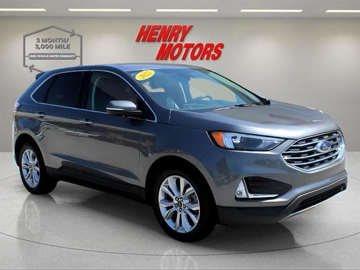 2022 Ford Edge Titanium