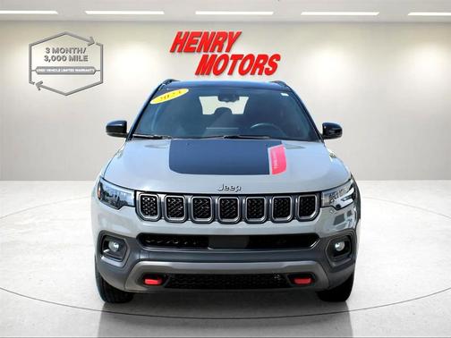 2023 Jeep Compass Trailhawk