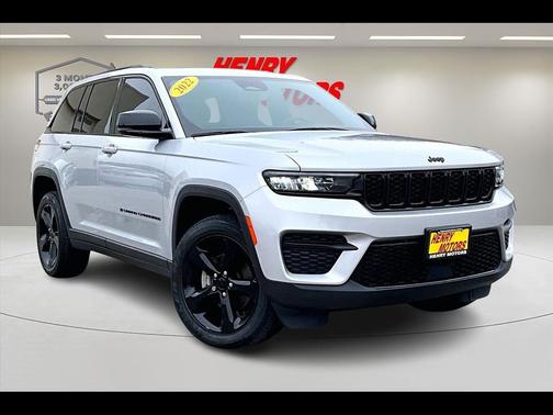 2022 Jeep Grand Cherokee Altitude