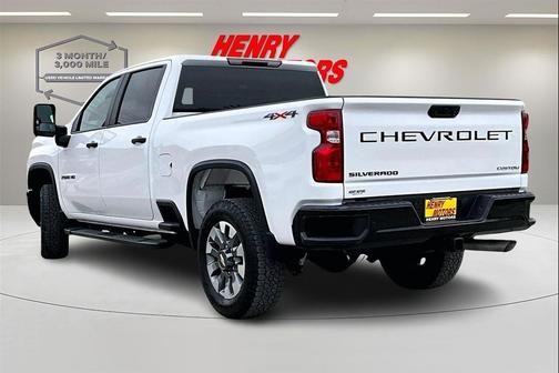 2024 Chevrolet Silverado 2500 Custom
