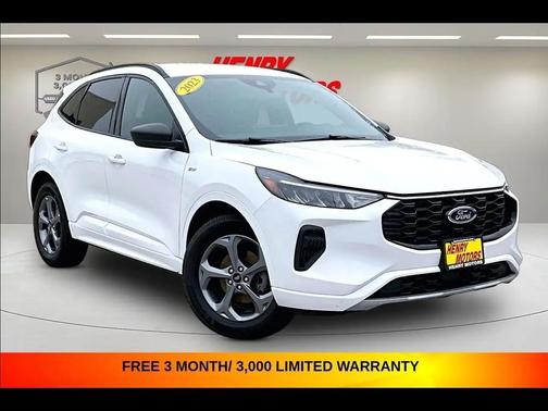 White 2023 Ford Escape ST-Line