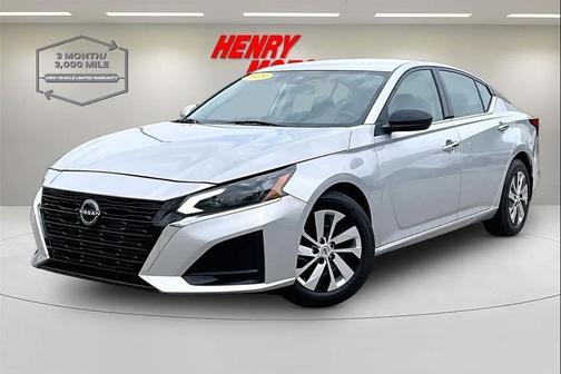 Silver 2023 Nissan Altima S FWD