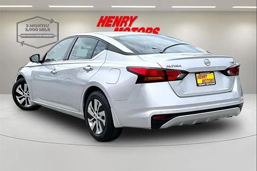 Silver 2023 Nissan Altima S FWD