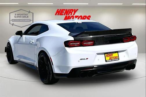 White 2018 Chevrolet Camaro ZL1