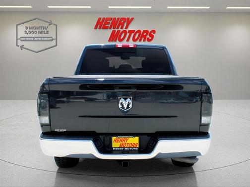 2019 RAM 1500 SLT