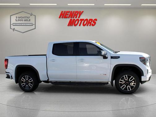 2023 GMC Sierra 1500 AT4