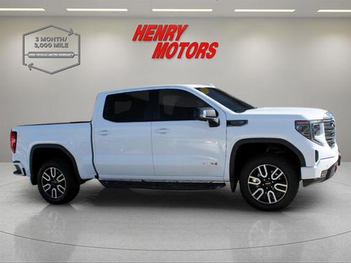 2023 GMC Sierra 1500 AT4