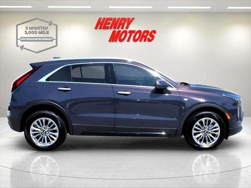 2024 Cadillac XT4 Premium Luxury