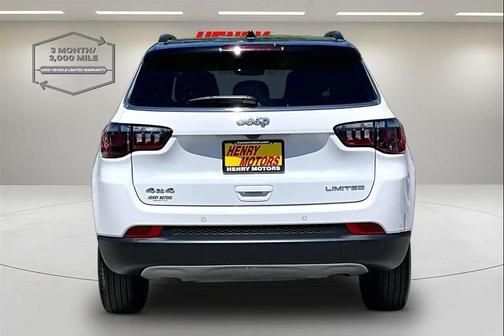 White 2024 Jeep Compass Limited