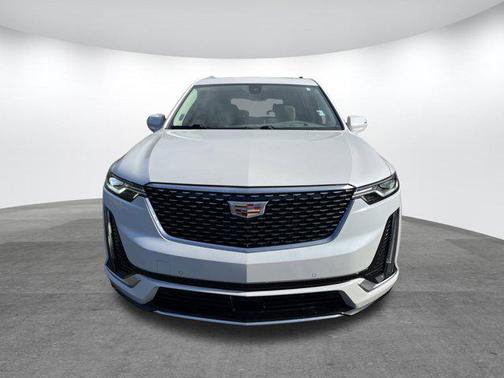 2024 Cadillac XT6 Premium Luxury FWD