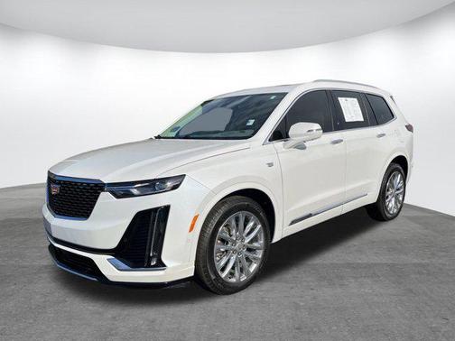 2024 Cadillac XT6 Premium Luxury FWD