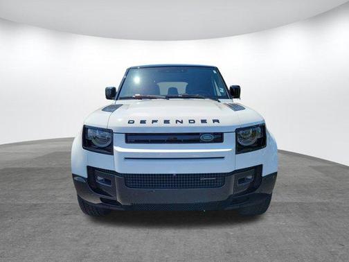 2023 Land Rover Defender 110 X-Dynamic SE