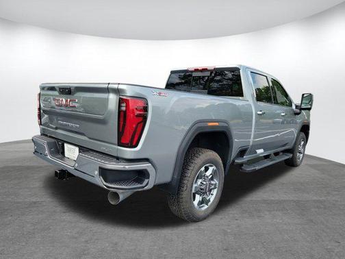 2025 GMC Sierra 2500 SLT
