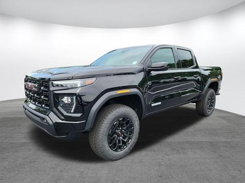 Onyx Black 2026 GMC Canyon Elevation