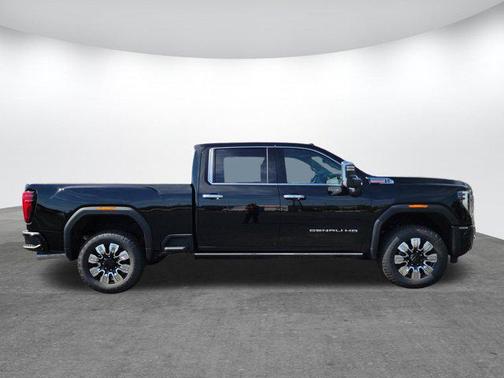 2026 GMC Sierra 2500 Denali
