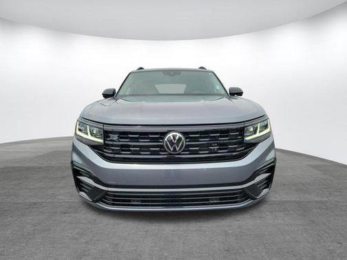 Platinum Gray Metallic 2023 Volkswagen Atlas 3.6L SEL