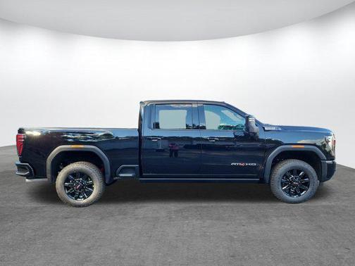 2025 GMC Sierra 2500 AT4