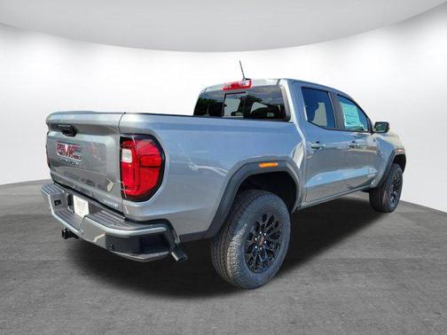 Sterling Metallic 2026 GMC Canyon Elevation