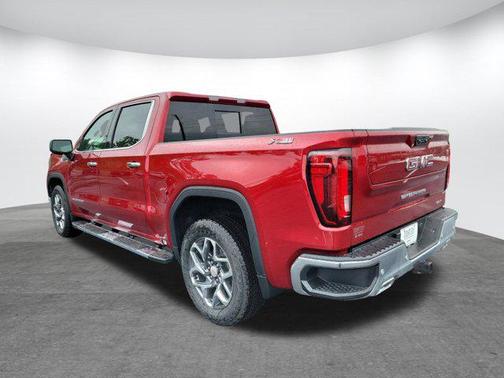 Volcanic Red Tintcoat 2026 GMC Sierra 1500 SLT