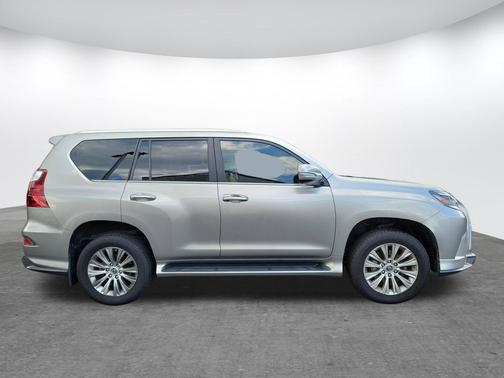 Atomic Silver 2021 Lexus GX 460 Premium