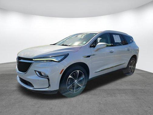 2022 Buick Enclave FWD Essence