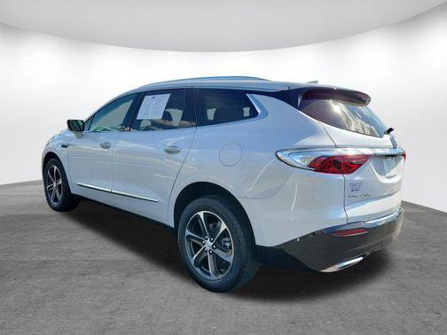 2022 Buick Enclave FWD Essence