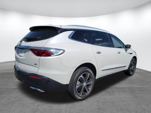 2022 Buick Enclave FWD Essence