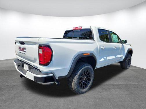 Summit White 2026 GMC Canyon Elevation