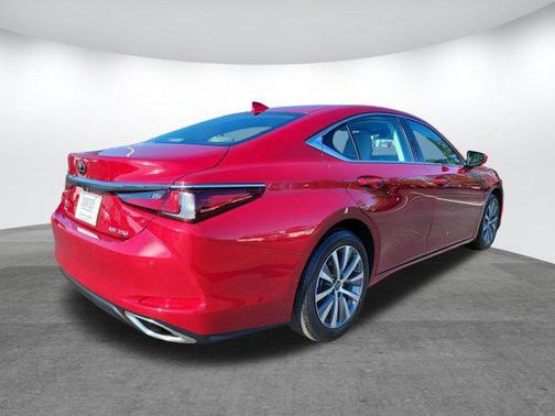 2019 Lexus ES 350 Base