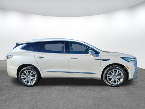 2023 Buick Enclave Premium FWD