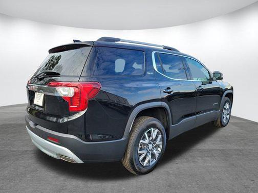 2023 GMC Acadia FWD SLT