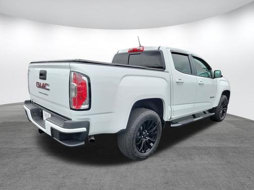 Summit White 2022 GMC Canyon Elevation