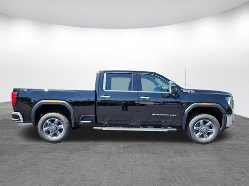 2025 GMC Sierra 2500 SLT
