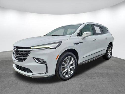 2022 Buick Enclave FWD Essence