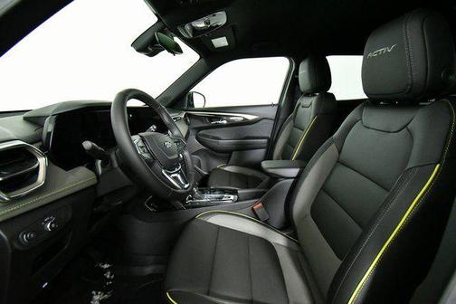 White Sand 2026 Chevrolet Trailblazer ACTIV