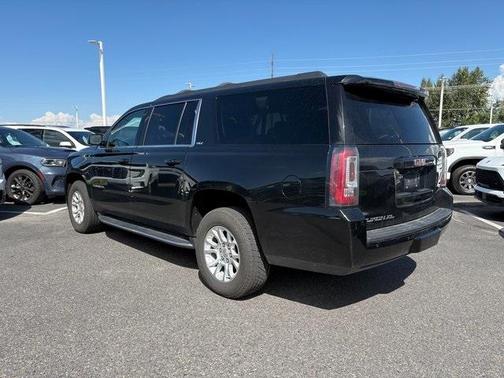 2019 GMC Yukon XL SLT