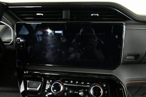 2024 GMC Sierra 3500 AT4