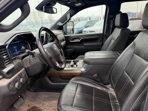 2024 Chevrolet Silverado 3500 High Country