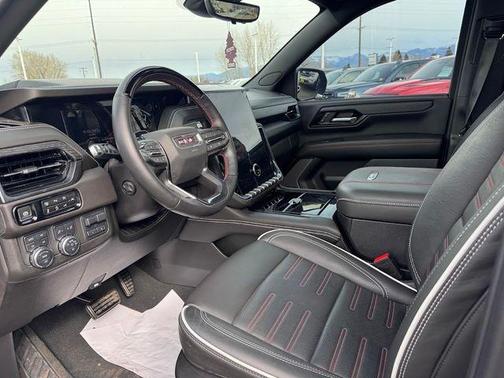 2025 GMC Yukon AT4 Ultimate