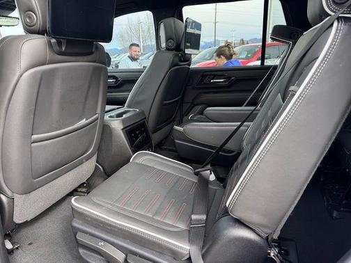 2025 GMC Yukon AT4 Ultimate