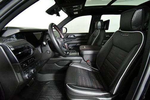 Onyx Black 2025 GMC Yukon AT4 Ultimate