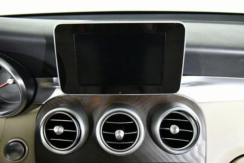 2018 Mercedes-Benz GLC 300 Base 4MATIC