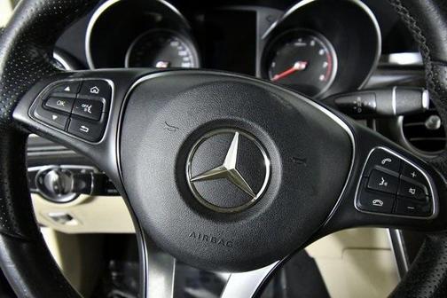 2018 Mercedes-Benz GLC 300 Base 4MATIC