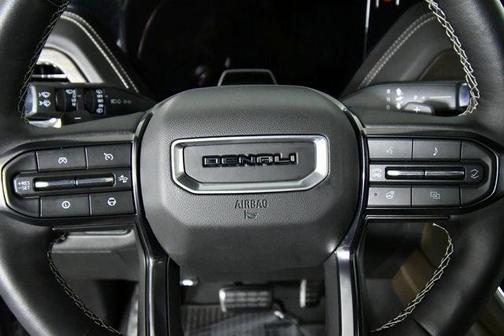 2025 GMC Yukon Denali Ultimate